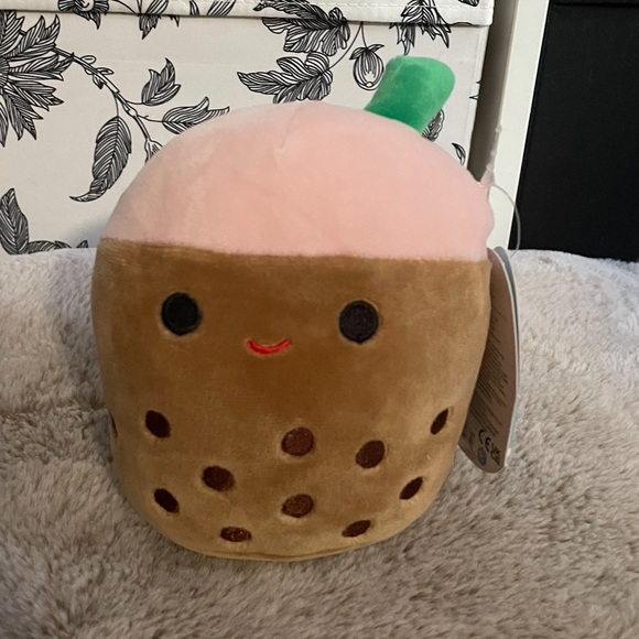 Squishmallows Bernice - Picture 1 of 8
